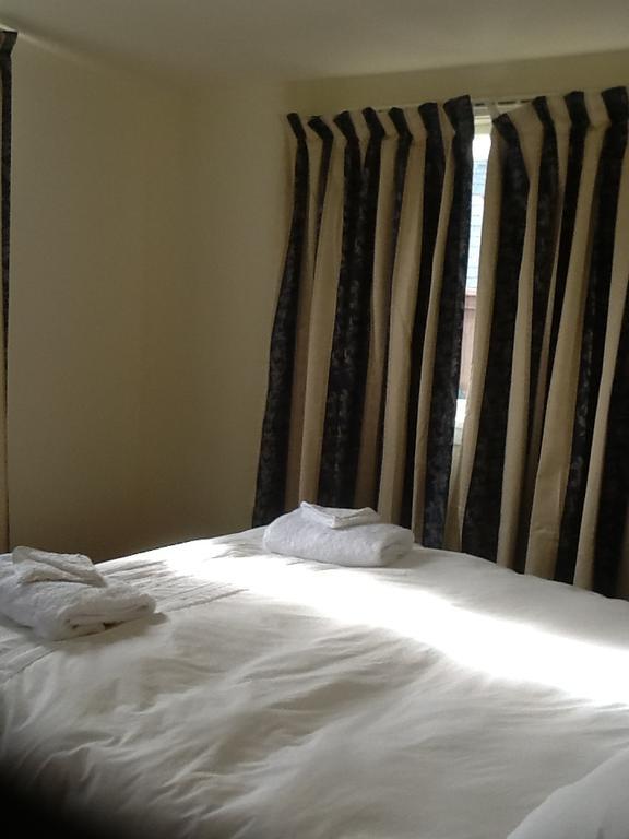 River Terrace Cottage モトゥイーカ エクステリア 写真